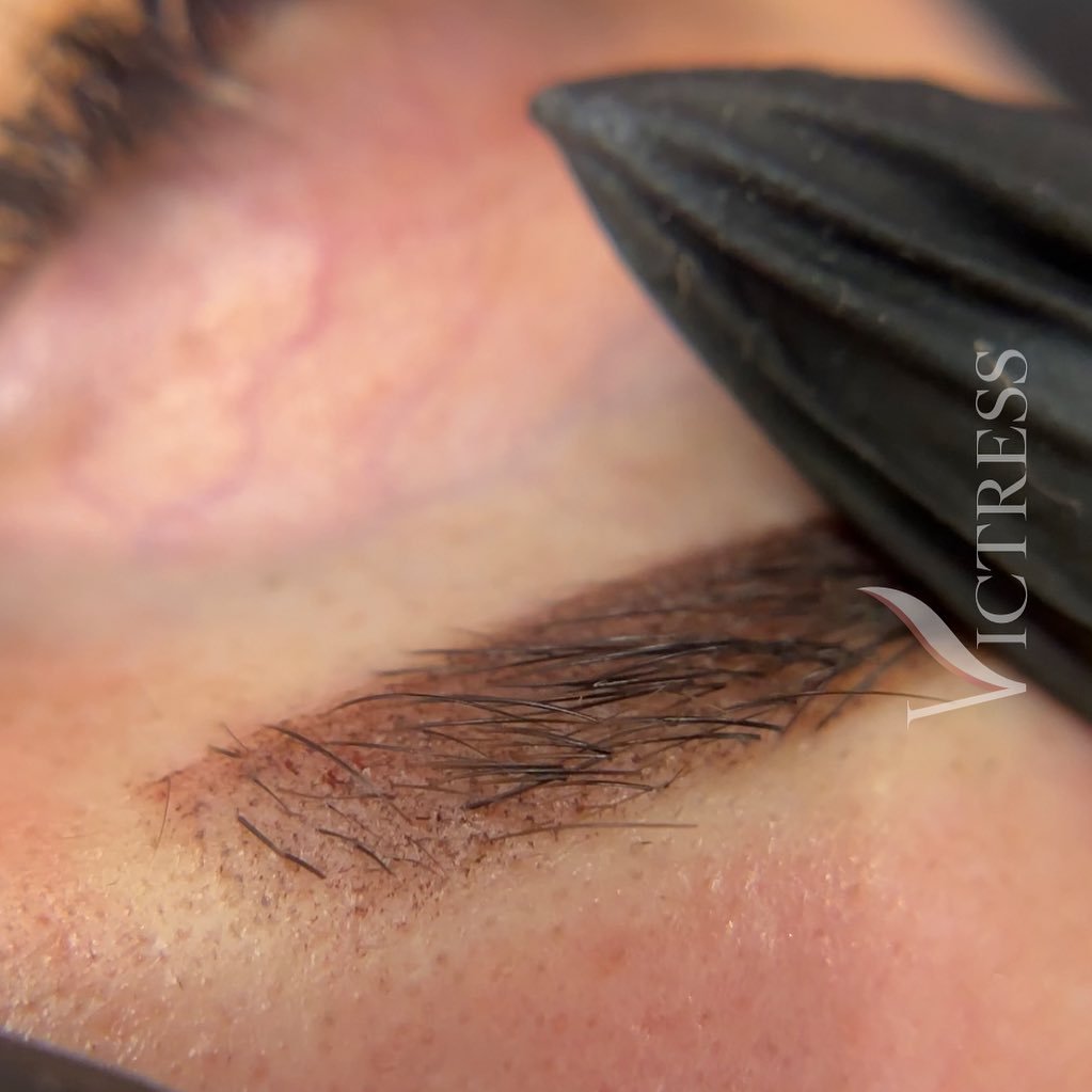 Ombre Brow Training Certification: Is It Worth It and How to Choose the Right Program  